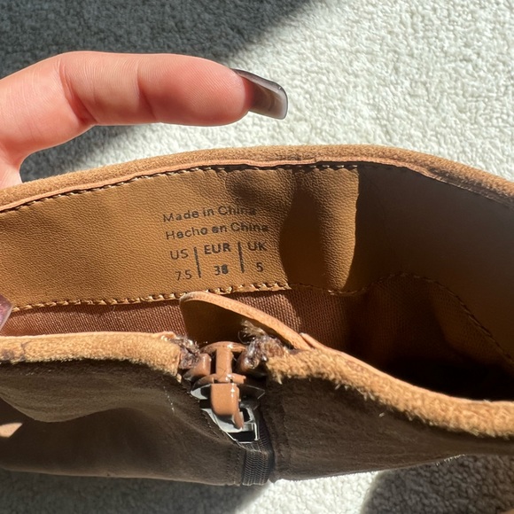 SUEDE BOOTIES - Picture 2 of 5